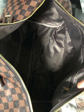 Load image into Gallery viewer, Checkered Weekender Tote